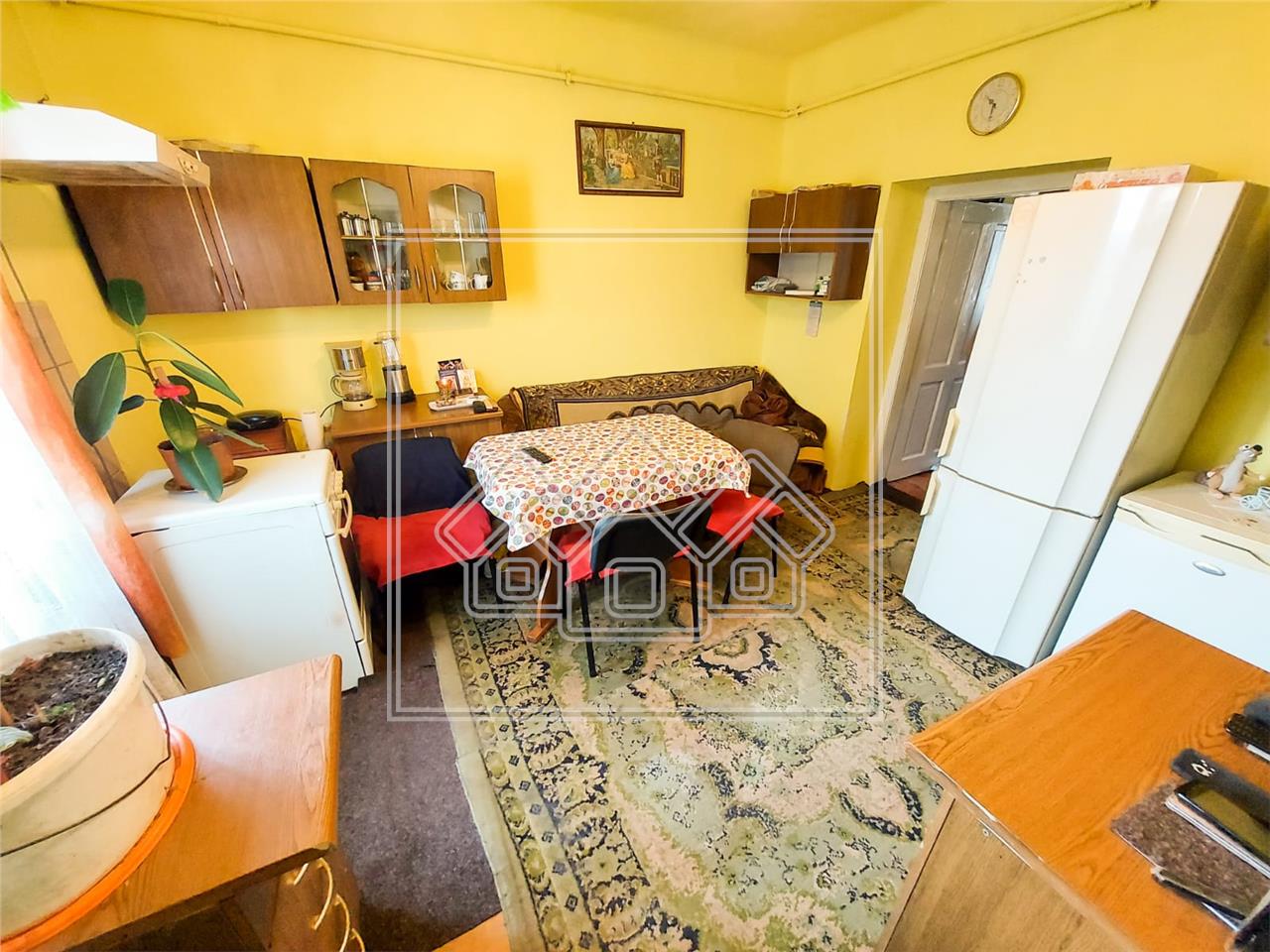 Apartament de vanzare in Sibiu - 2 camere,  gradina -  zona Lupeni
