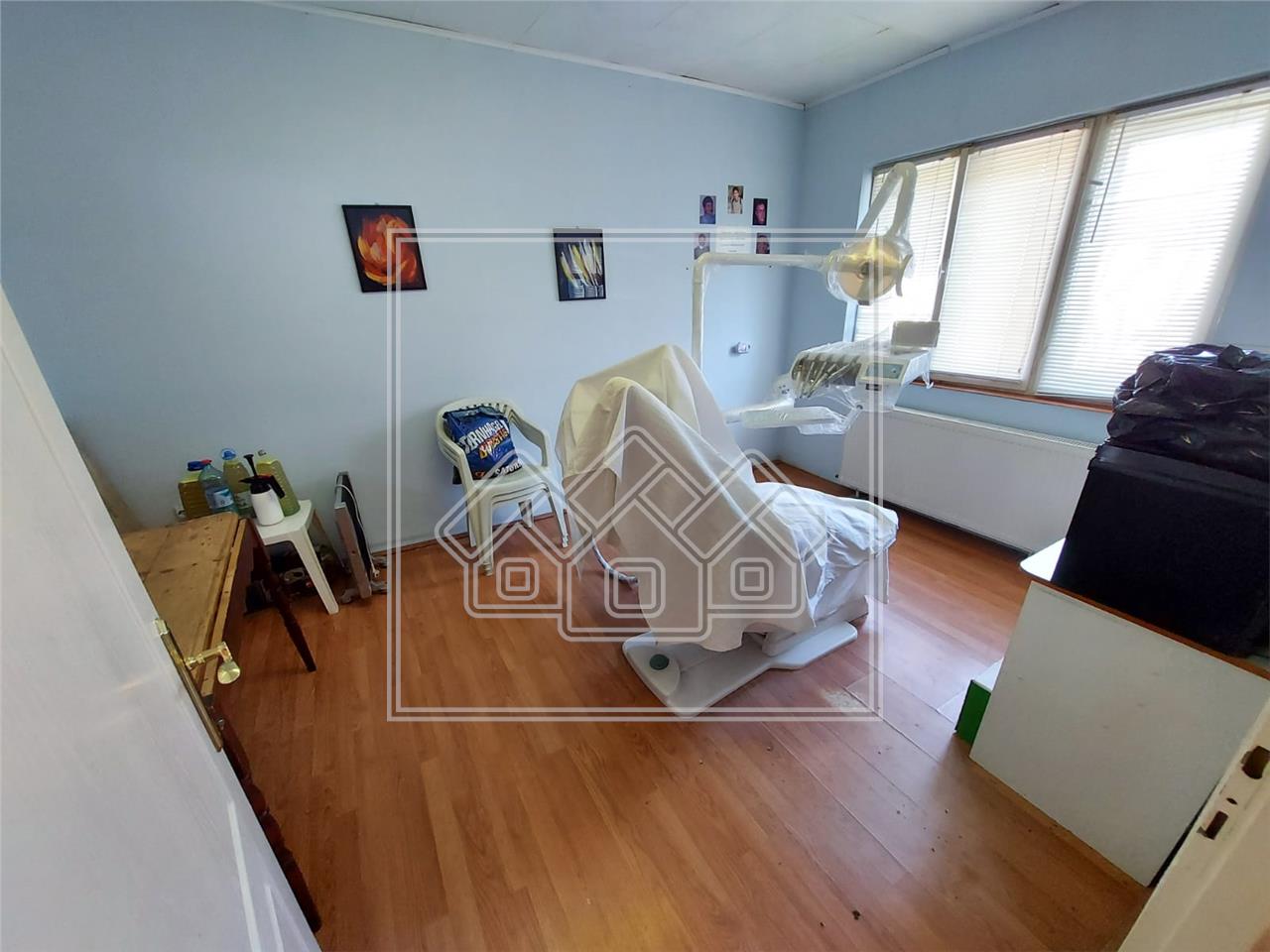 House for sale in Sibiu - 5 rooms - Terezian area
