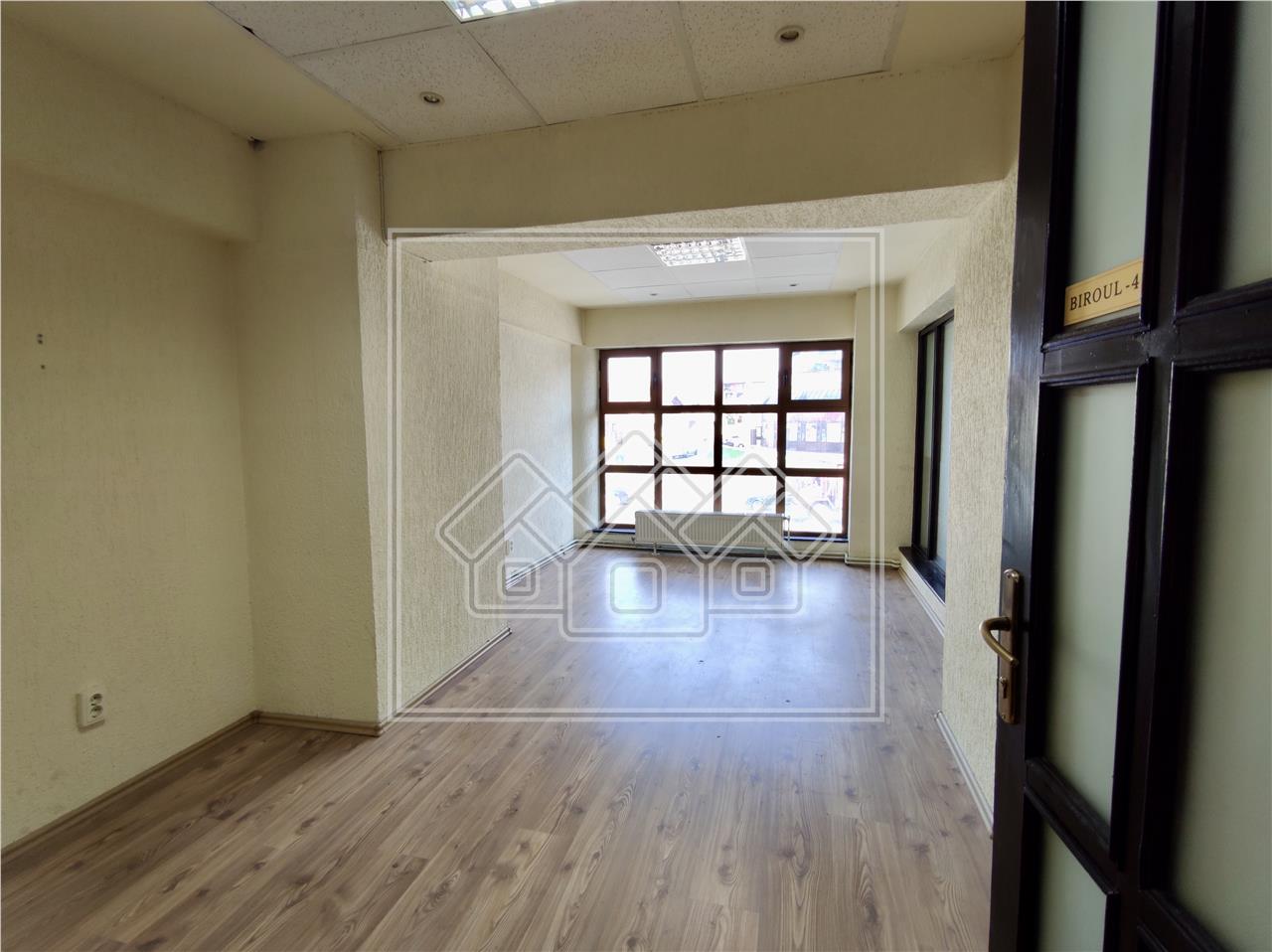 Office space for sale in Sibiu - with separate entrance
