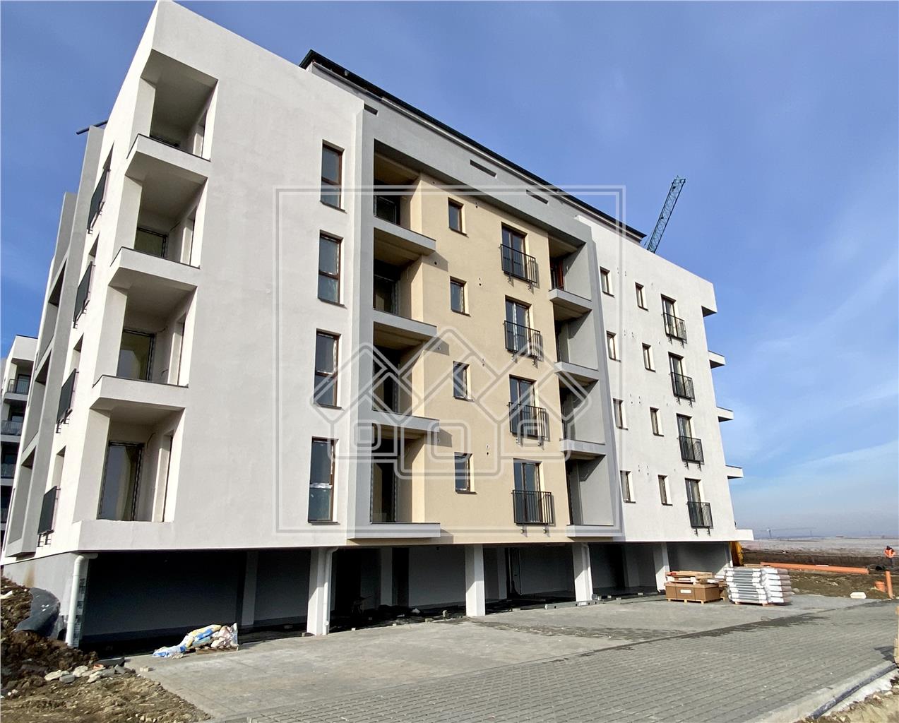 Apartament de vanzare in Sibiu - C4 - bloc cu lift - boxa la subsol