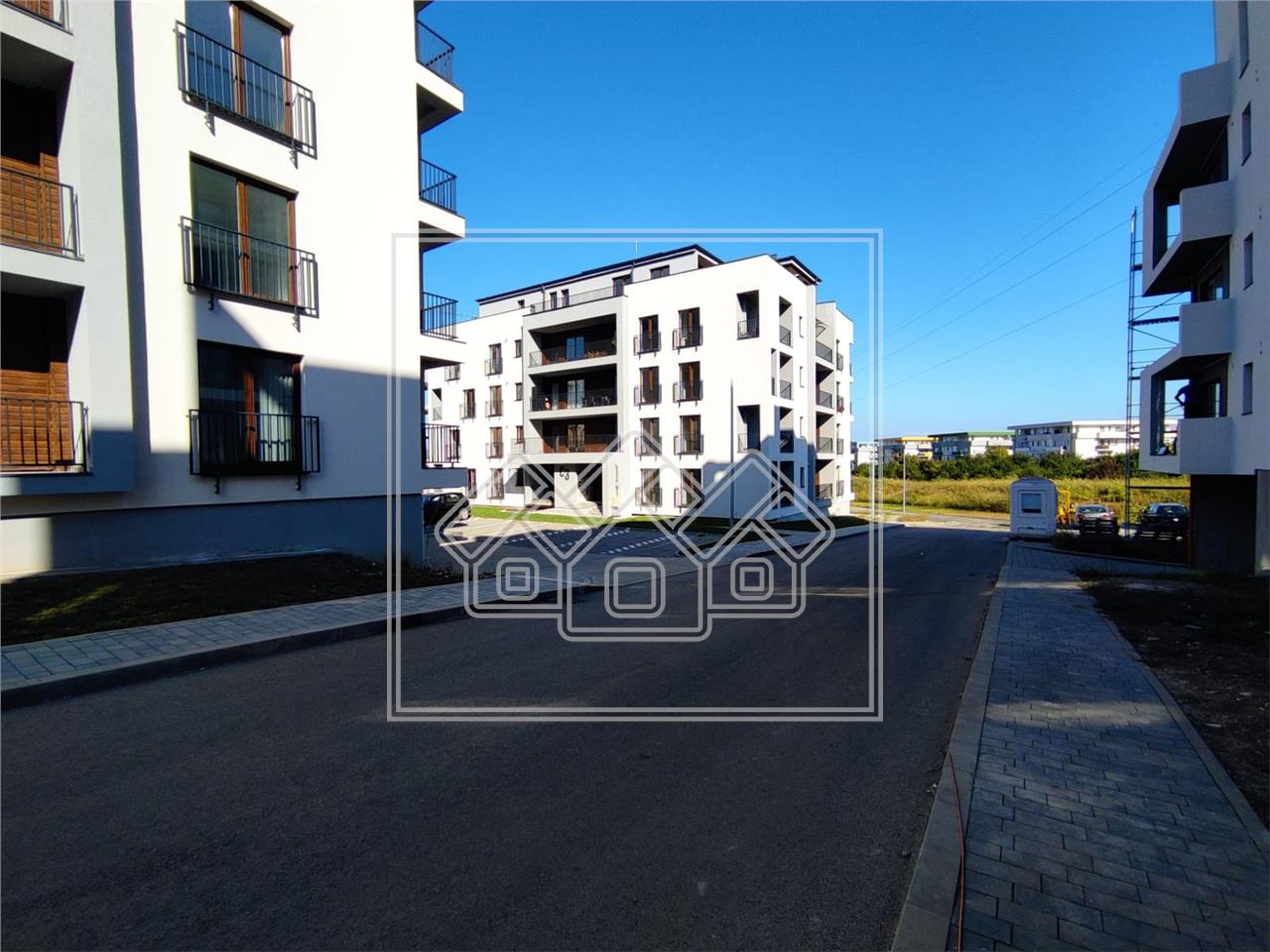 Apartment for sale in Sibiu - 2 balconies - storage room and parking