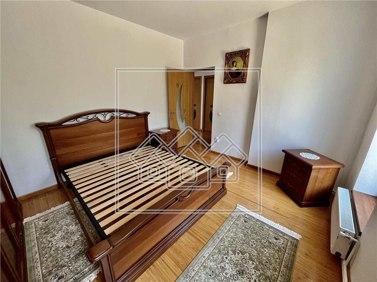 Apartament 5 camere de inchiriat in Sibiu - Calea Dumbravii - curte