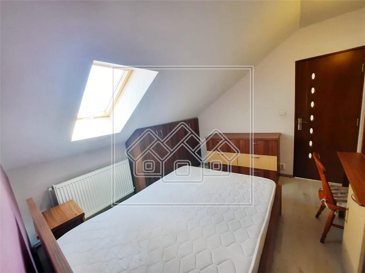 Dachboden zum Verkauf in Sibiu - 3 Zimmer - 2 B?der - Strand II Bereic