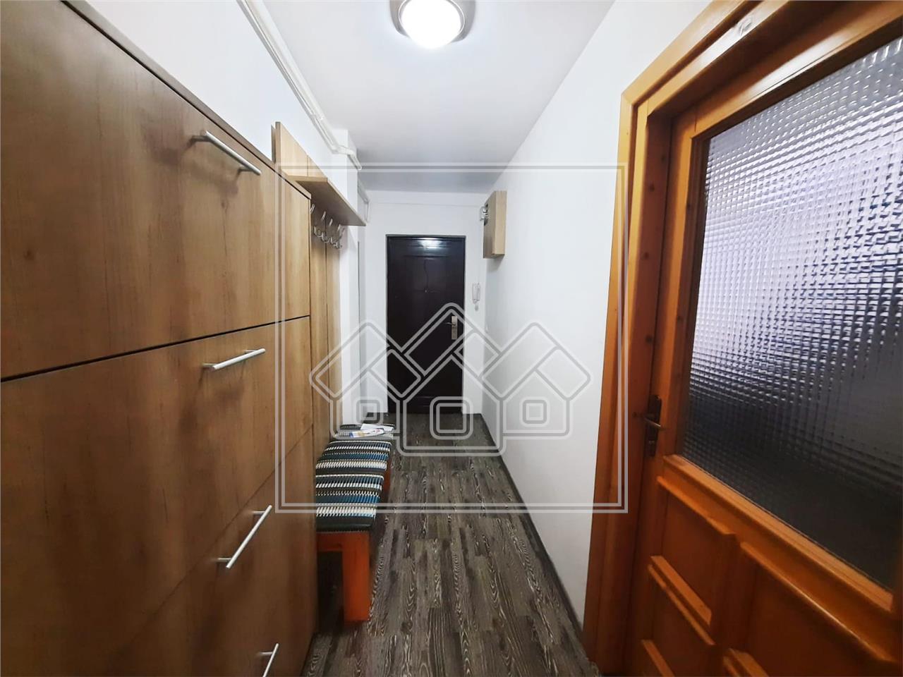 Dachboden zum Verkauf in Sibiu - 3 Zimmer - 2 B?der - Strand II Bereic