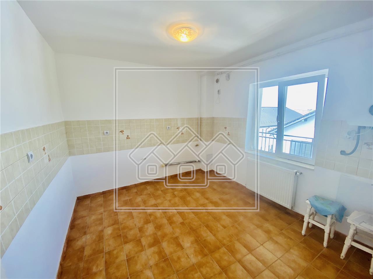 Apartament 4 camere de vanzare in Sibiu - balcon - Pictor Brana