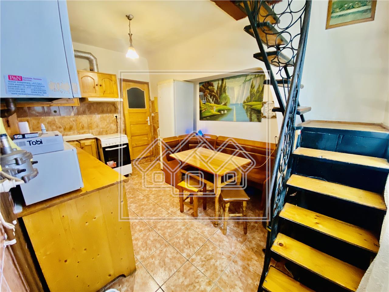Apartament de vanzare in Sibiu - la casa - 2 camere - Zona Centrala