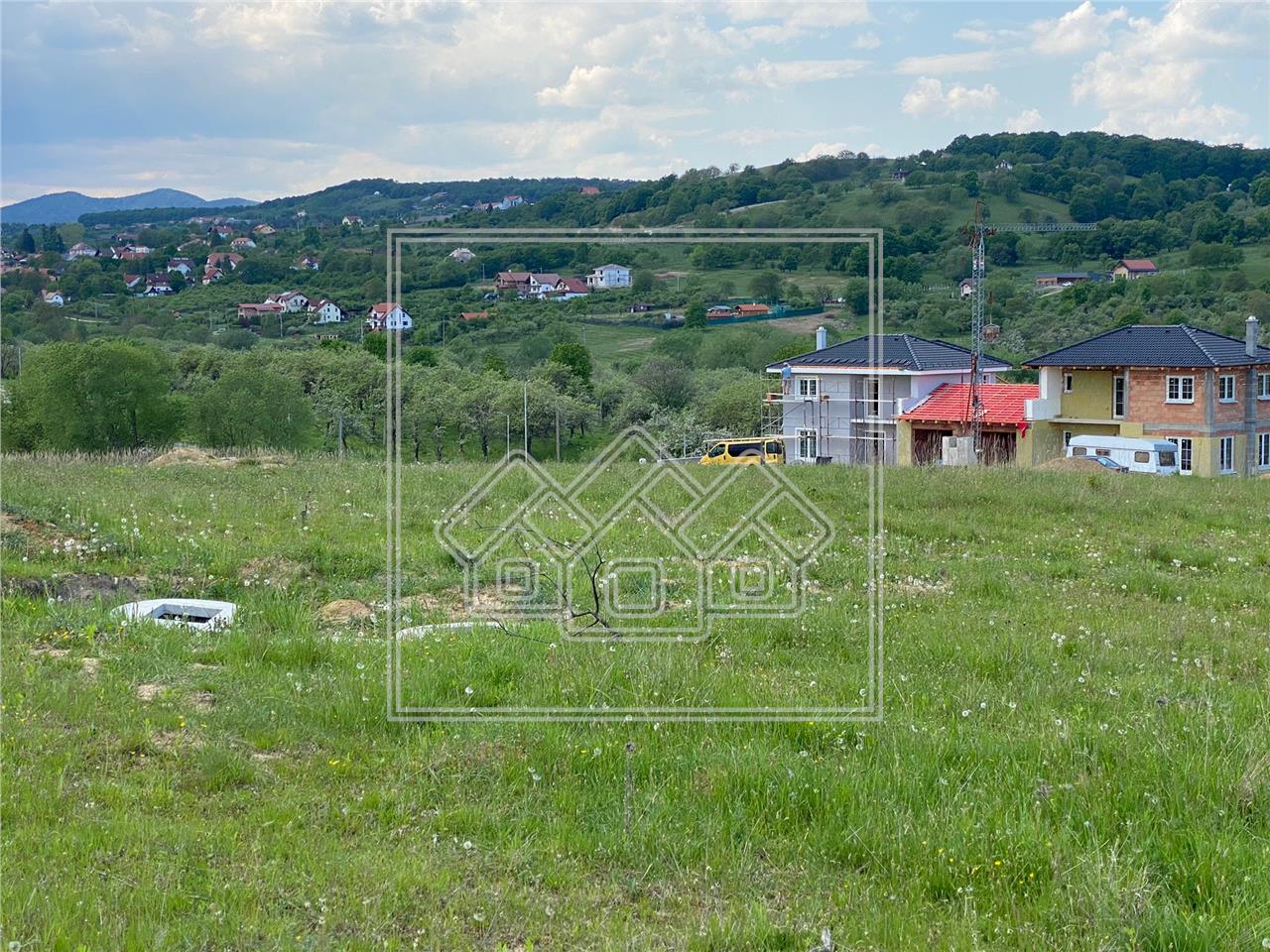Teren de vanzare in Sibiu -Cisnadie utilitati, autorizatie constructie