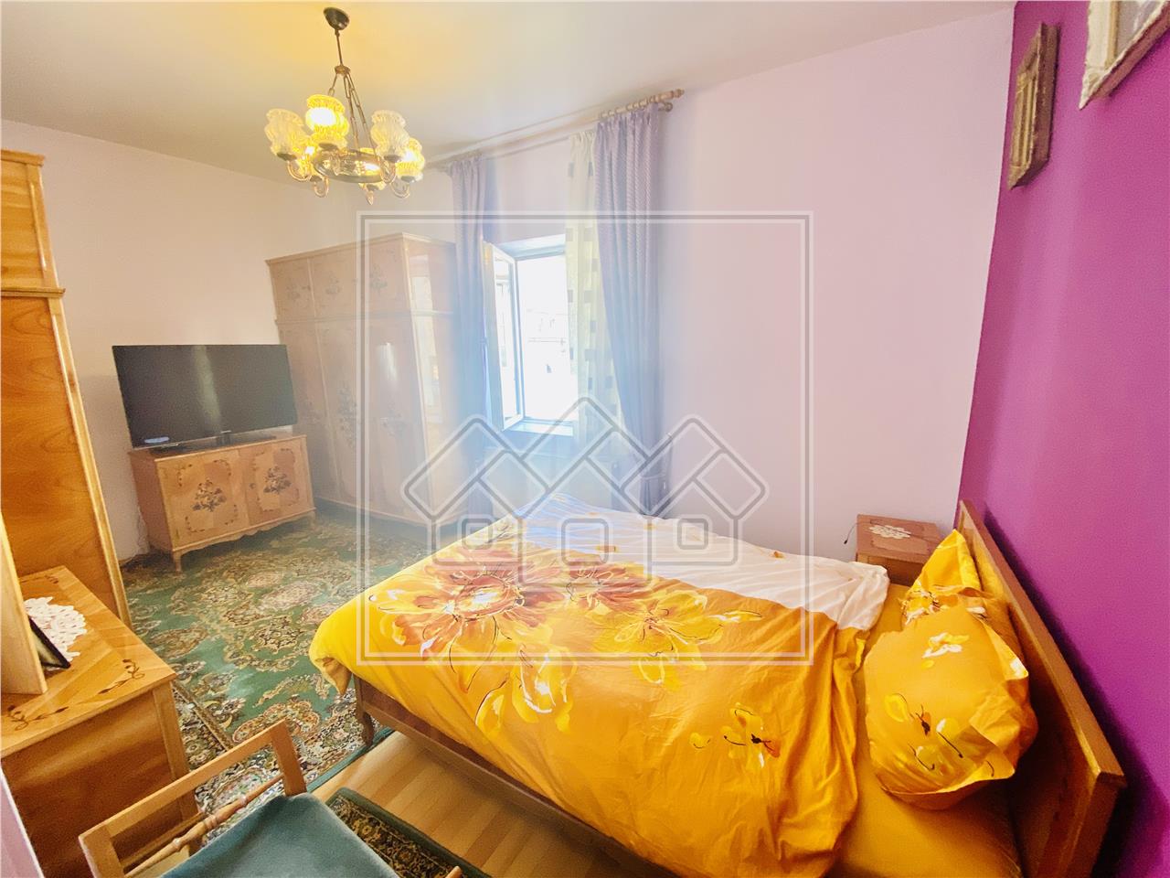 House for sale in Sibiu - individual - with free yard of 400 sqm - Cal