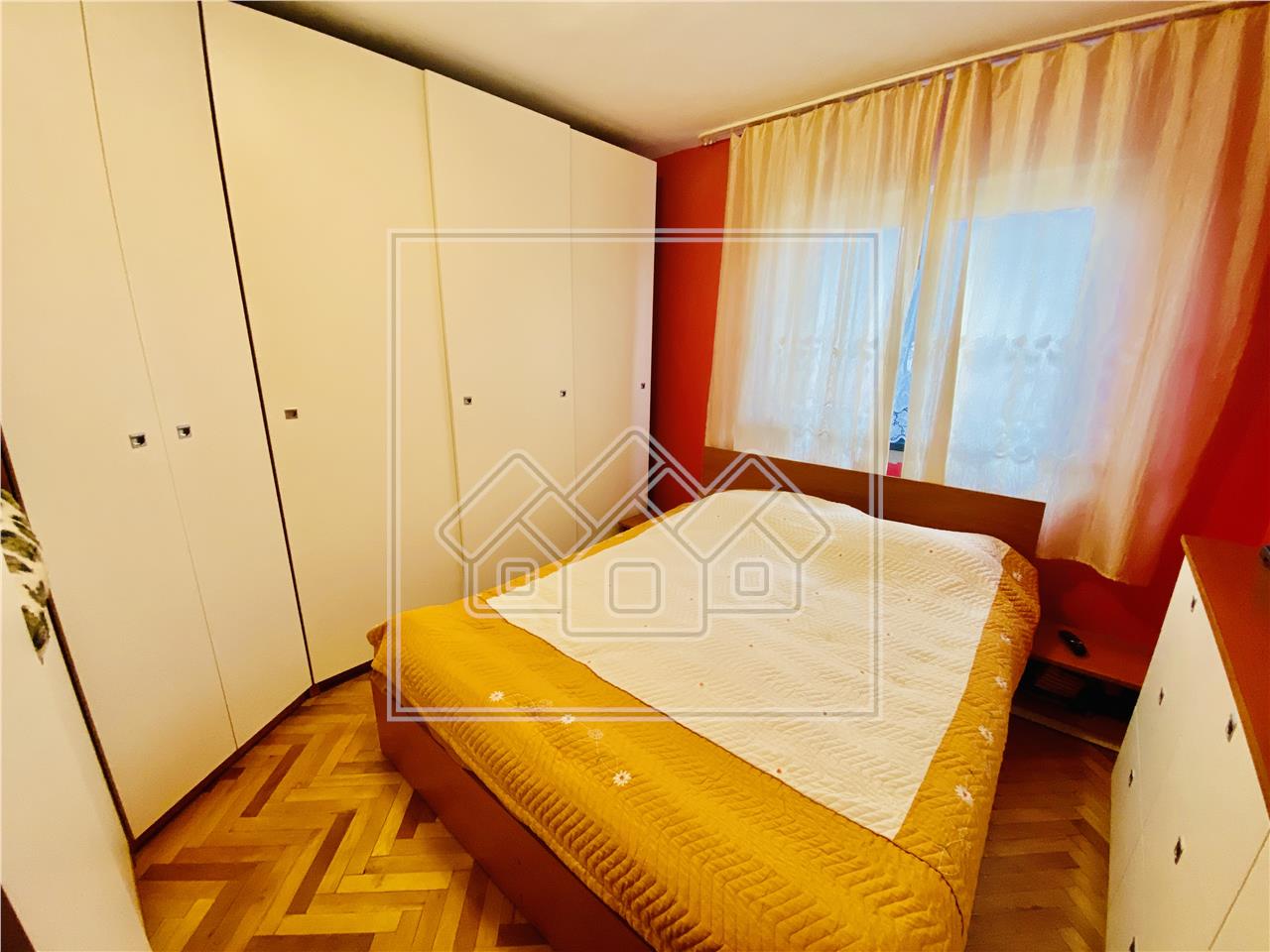 Apartment for sale in Sibiu - 3 rooms - 2 balconies - Swimming School