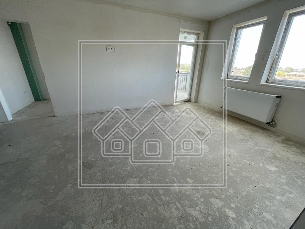 Apartament de vanzare in Sibiu - 2 camere, 2 balcoane -Henri Coanda(R)