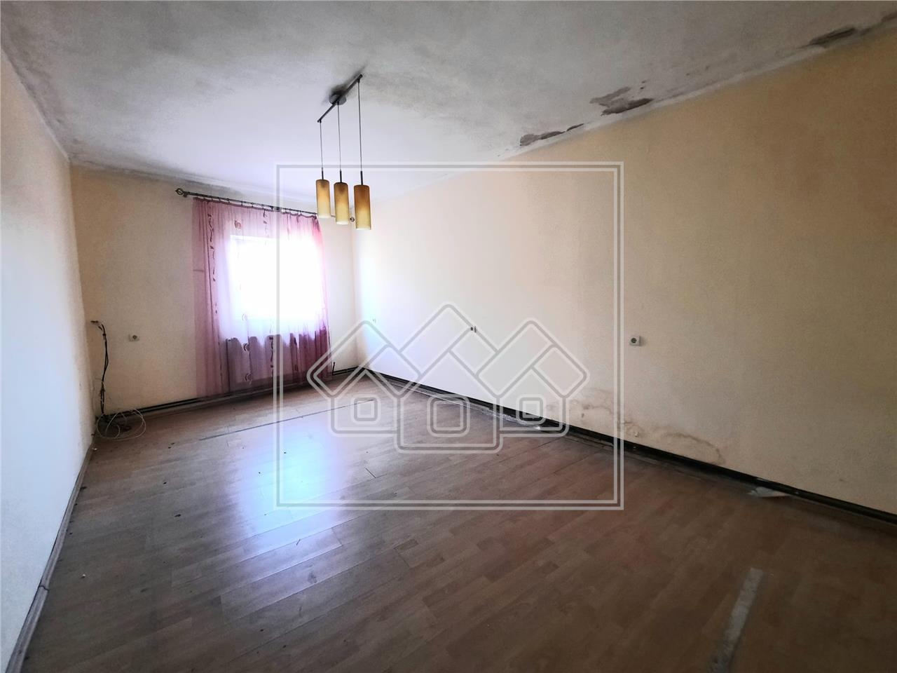 Apartament de inchiriat in Alba Iulia - 2 camere - Zona Centrala