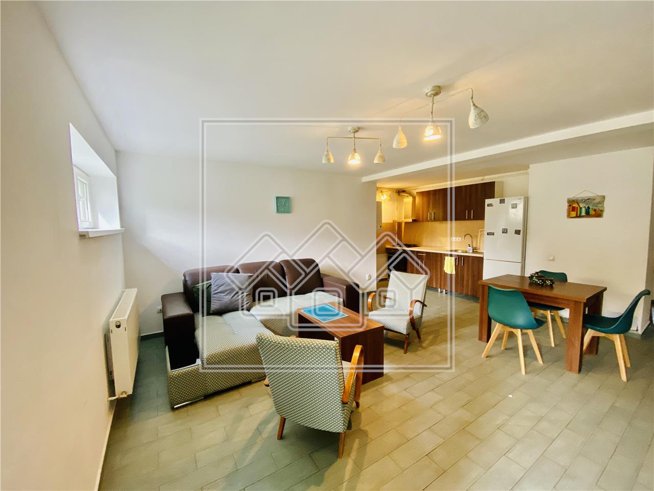 Apartament de inchiriat in Sibiu - 2 camere si curte - Zona Strand II
