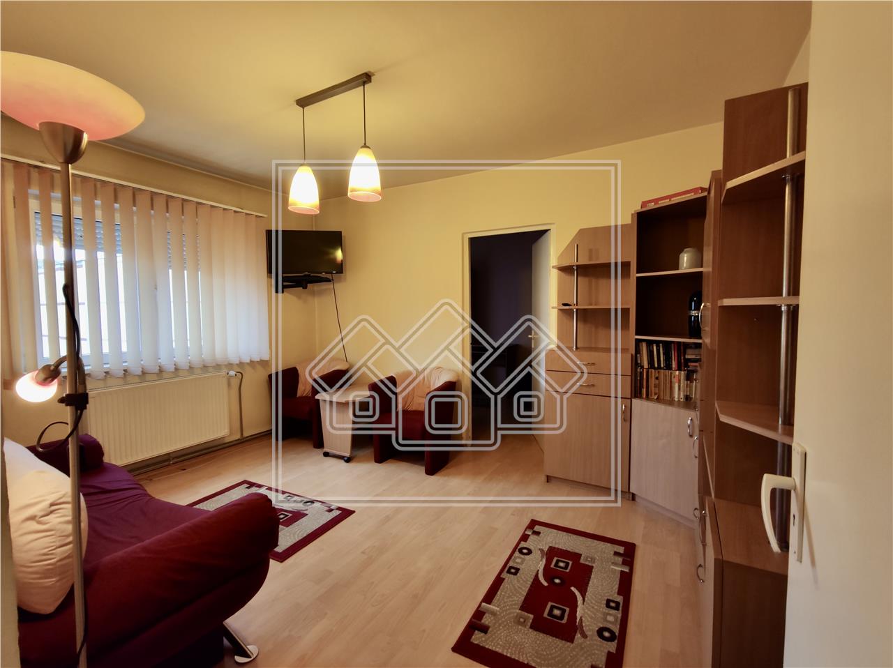 Apartament de inchiriat in Sibiu - 2 camere - zona Mihai Viteazu