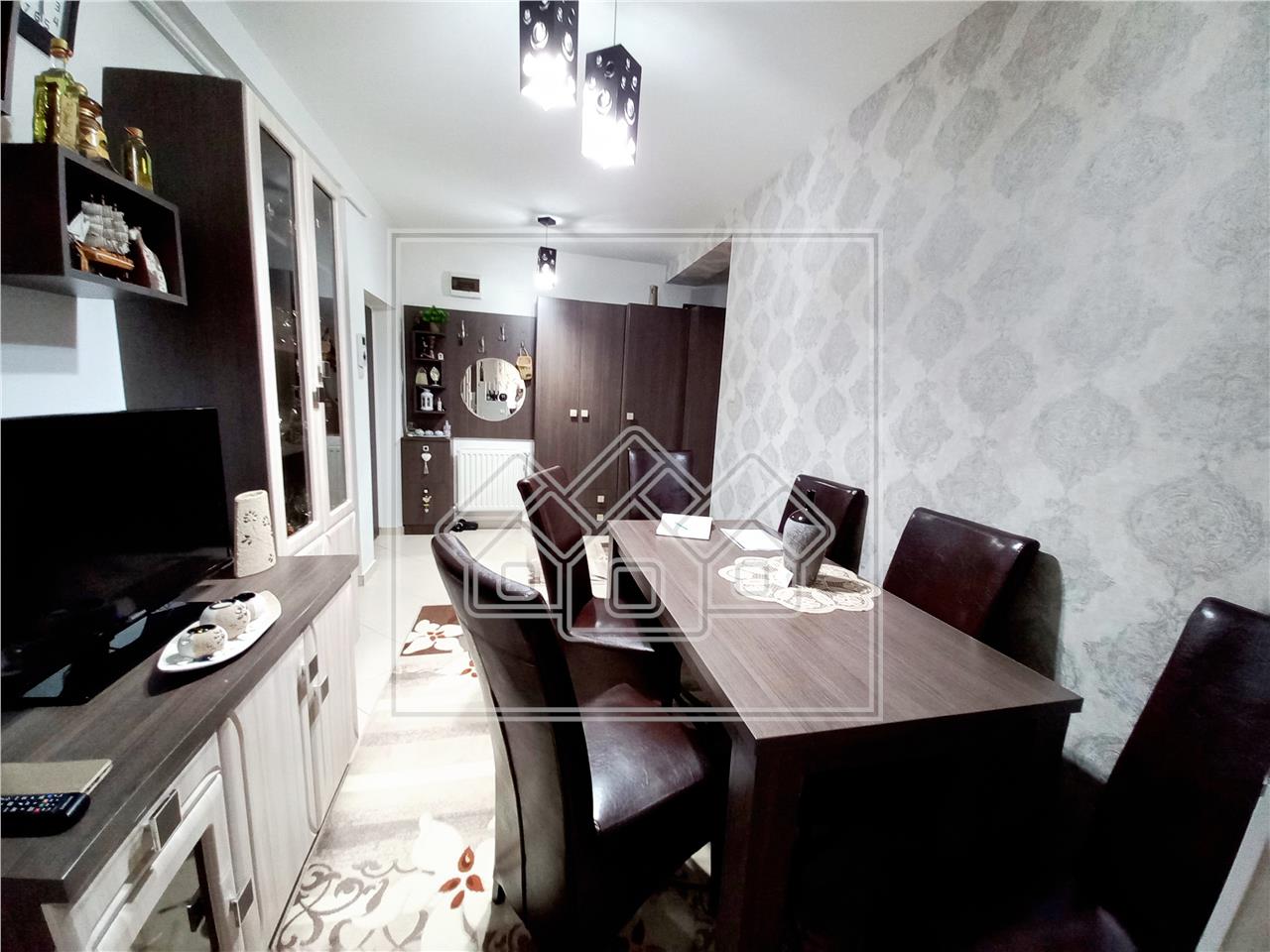 Apartament de vanzare in Alba Iulia - 2 camere - zona Centrala