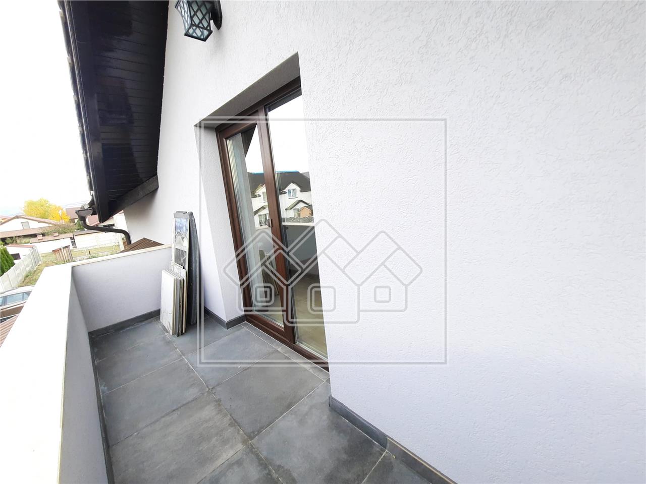 House for sale in Alba Iulia - detached - 6 rooms