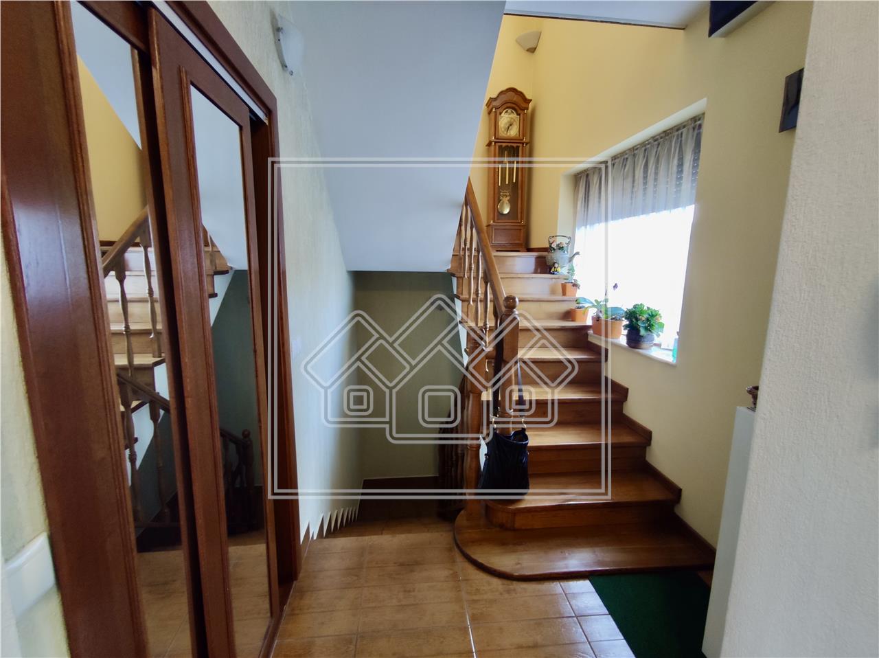 House for sale in Sibiu - luxury detached villa - Ibis hotel area