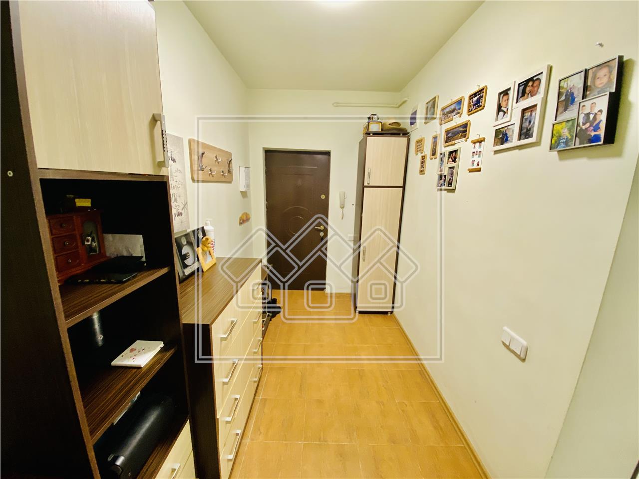 Apartament de vanzare in  Sibiu - 2 camere si 2 balcoane - Selimbar