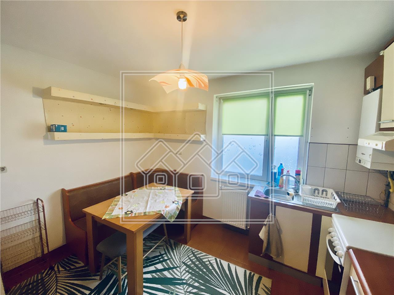 Apartament de vanzare in Sibiu -2 camere, balcon -decomandat -Turnisor