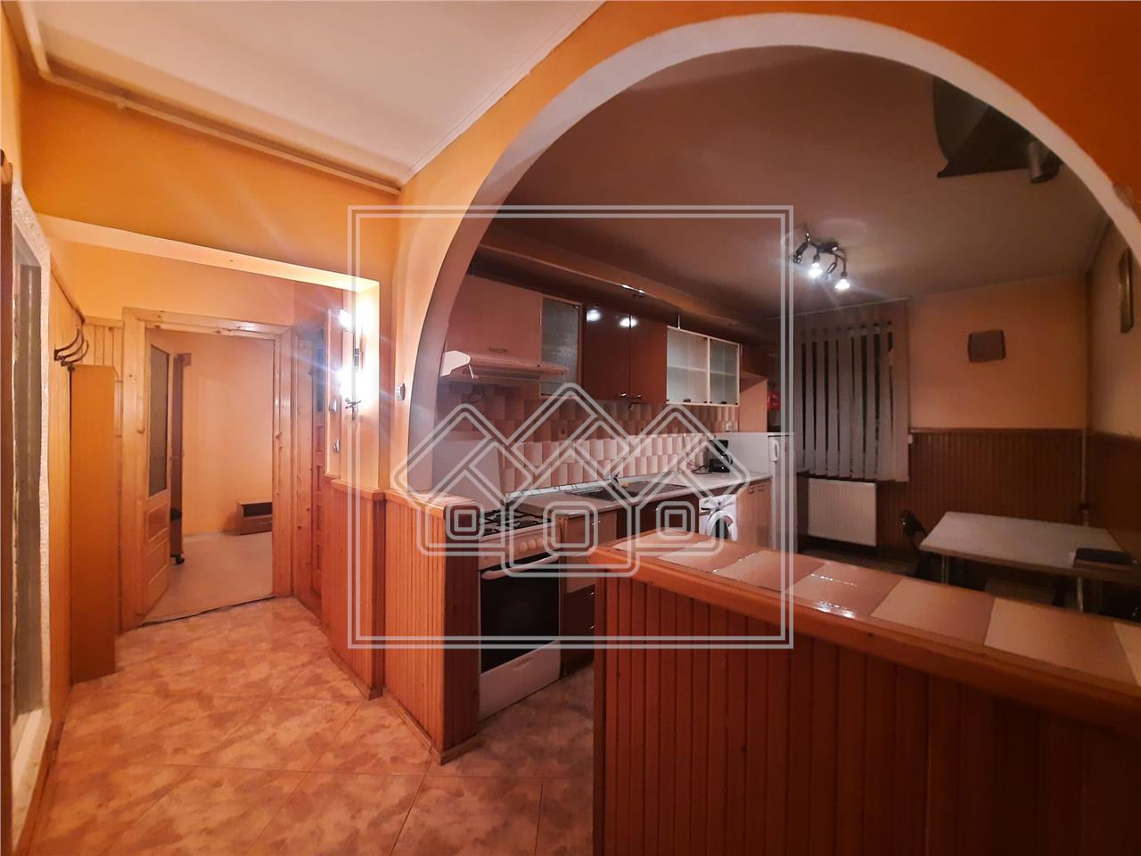 Apartment for sale in Sebes - 2 rooms - Fan Curier landmark