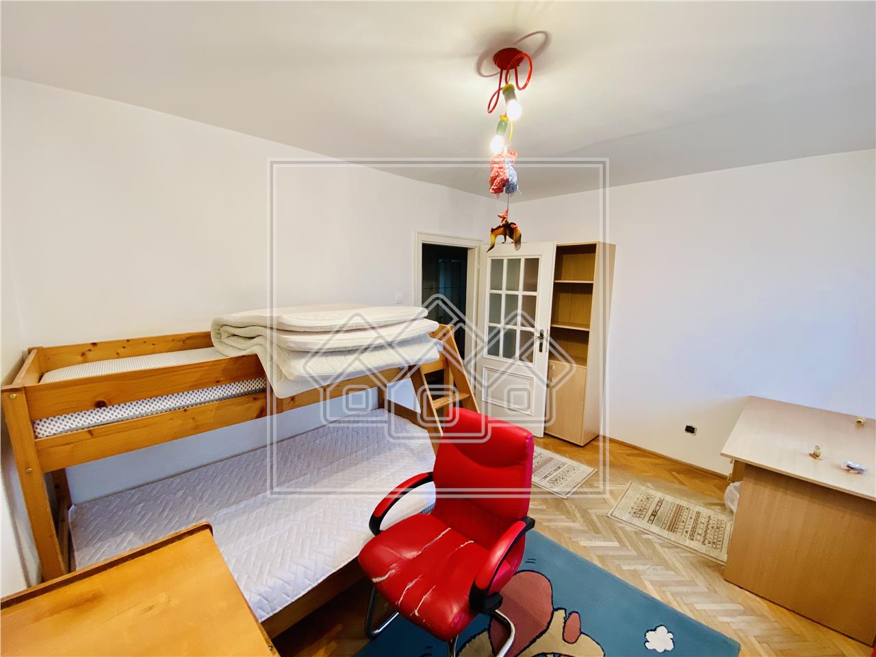 Apartament de inchiriat in Sibiu - 3 camere si balcon - Sos.Alba Iulia
