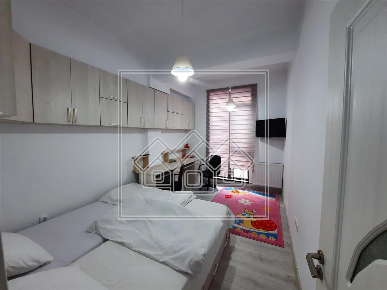 Apartament de inchiriat in Sibiu -3 camere, 2 bai -64 mpu - Dna Stanca