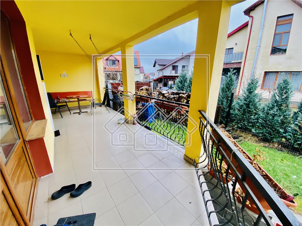 House for sale in Sibiu - furnished and equipped - Cartierul Tineretul