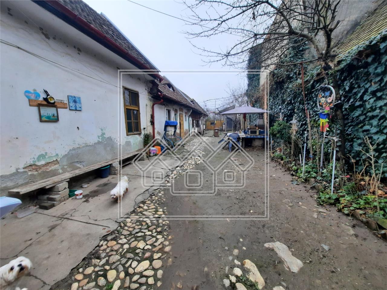 Apartament de vanzare in Sibiu -la casa -132mp, teren 674mp - Turnisor