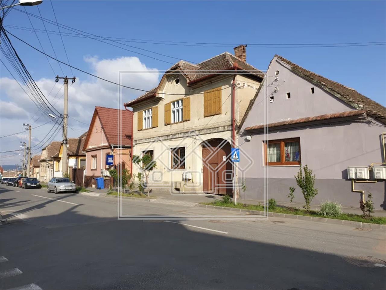 Wohnung zu verkaufen in Sibiu -im Haus -132m?, Grdstck 674m? -Turnisor