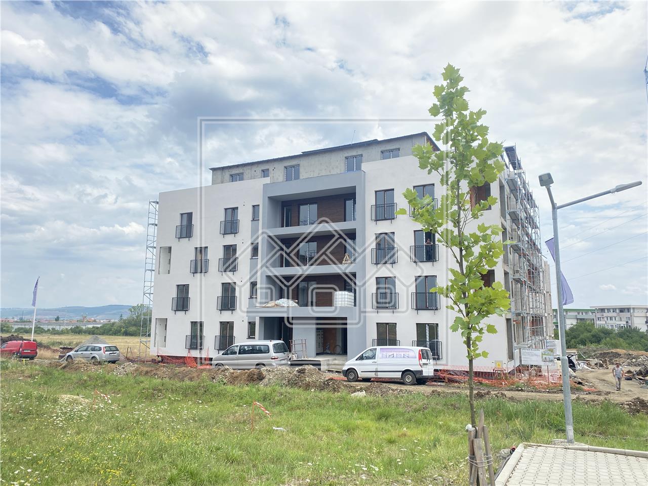 Apartment for sale in Sibiu - 2 loggias