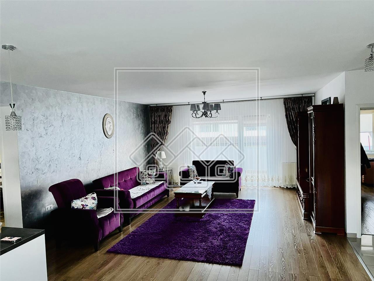 Penthouse de vanzare in Sibiu -3 camere,2 terase,dressing- C.Cisnadiei