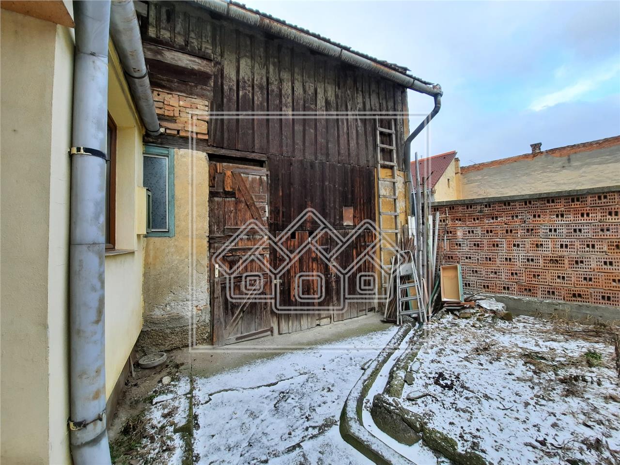 Wohnung zum Verkauf in Sibiu -am Haus,3 Schlafzim, Keller- P. Cibin