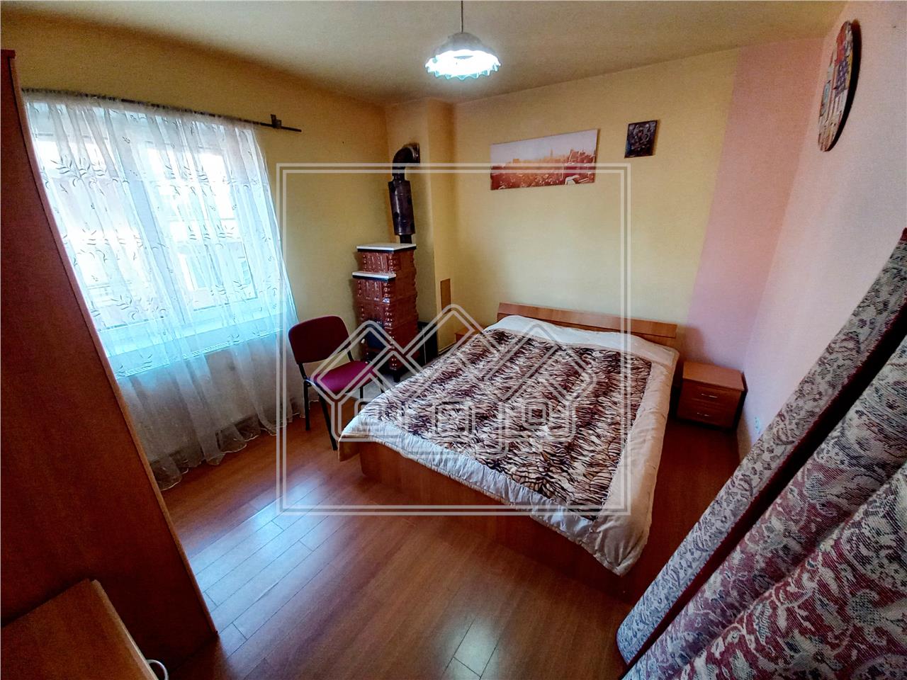 House for sale in Alba Iulia - 9 rooms - 4 bathrooms - 2 balconies - C