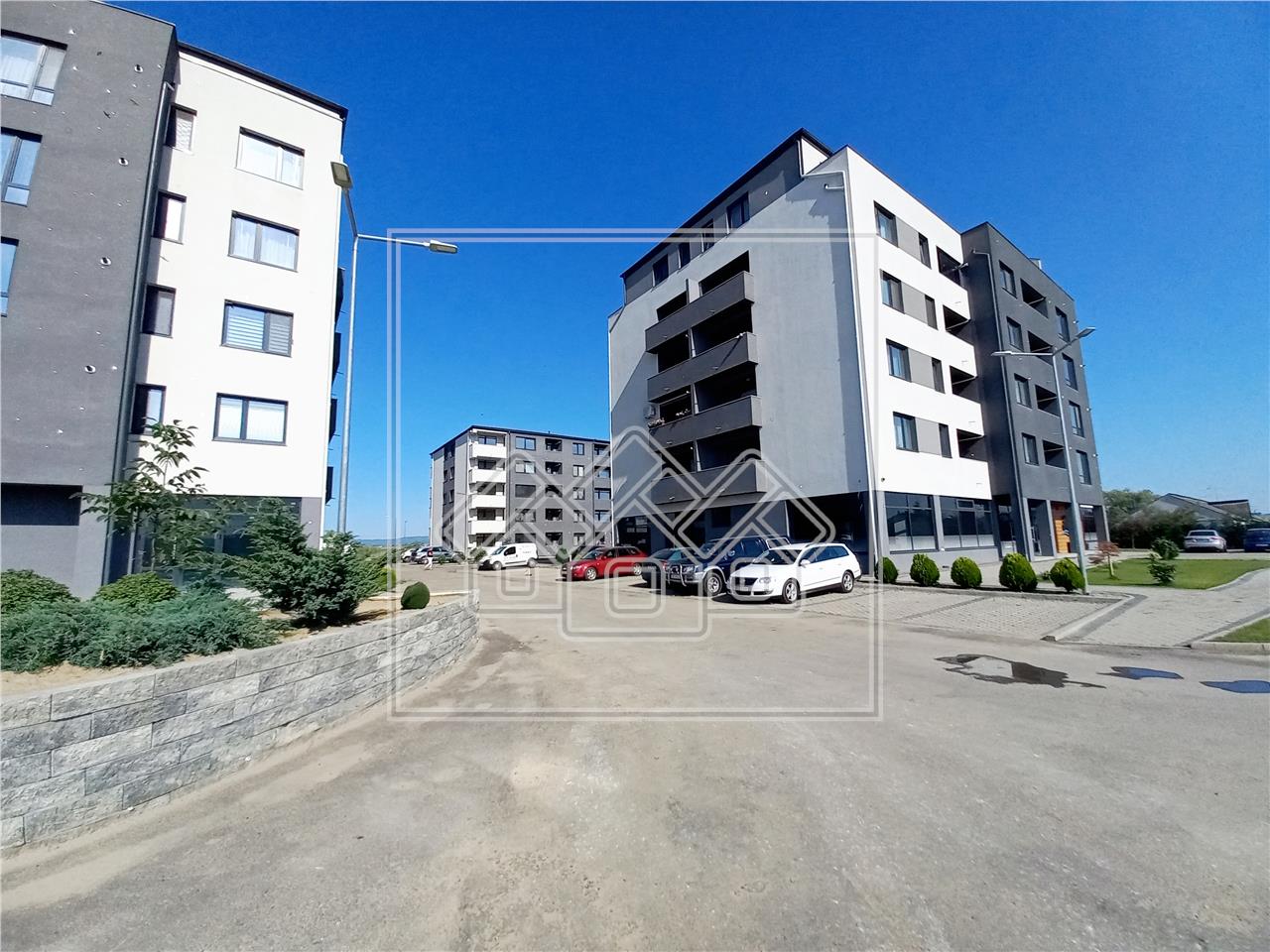 Apartment for sale in Alba Iulia - Sebes - 3 rooms and 2 bathrooms and