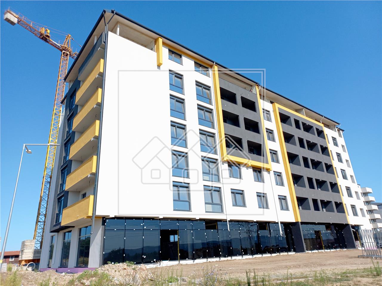 Apartment for sale in Alba Iulia - Sebes - 3 rooms and a balcony - New