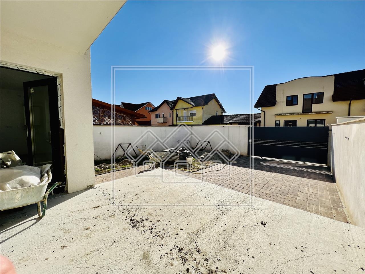 House for sale in Sibiu - triplex type - 146 usable sqm - turnkey deli