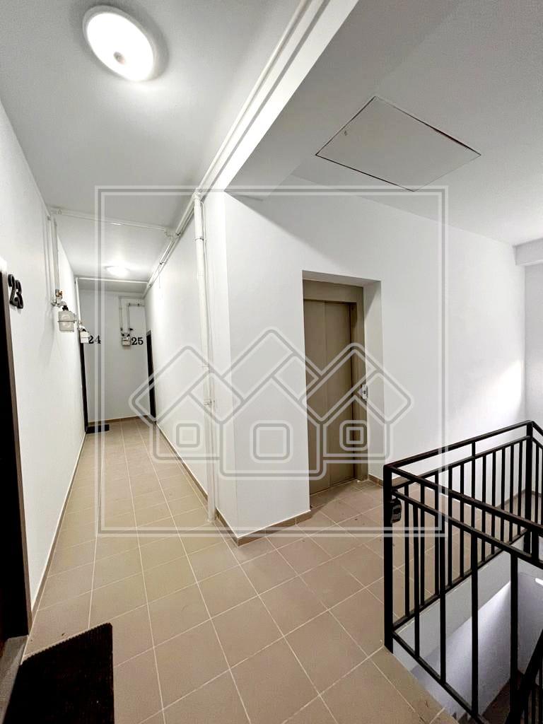 Apartment for sale in Sibiu - 2 rooms, large terrace - Henri Coanda ar