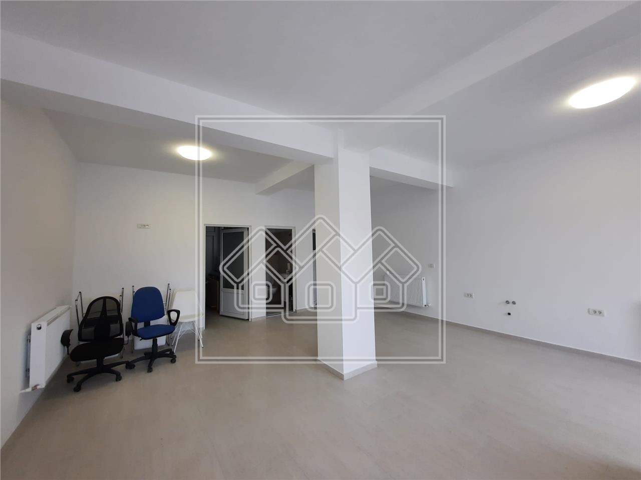 Commercial space in Alba Iulia, suitable for offices or medical office