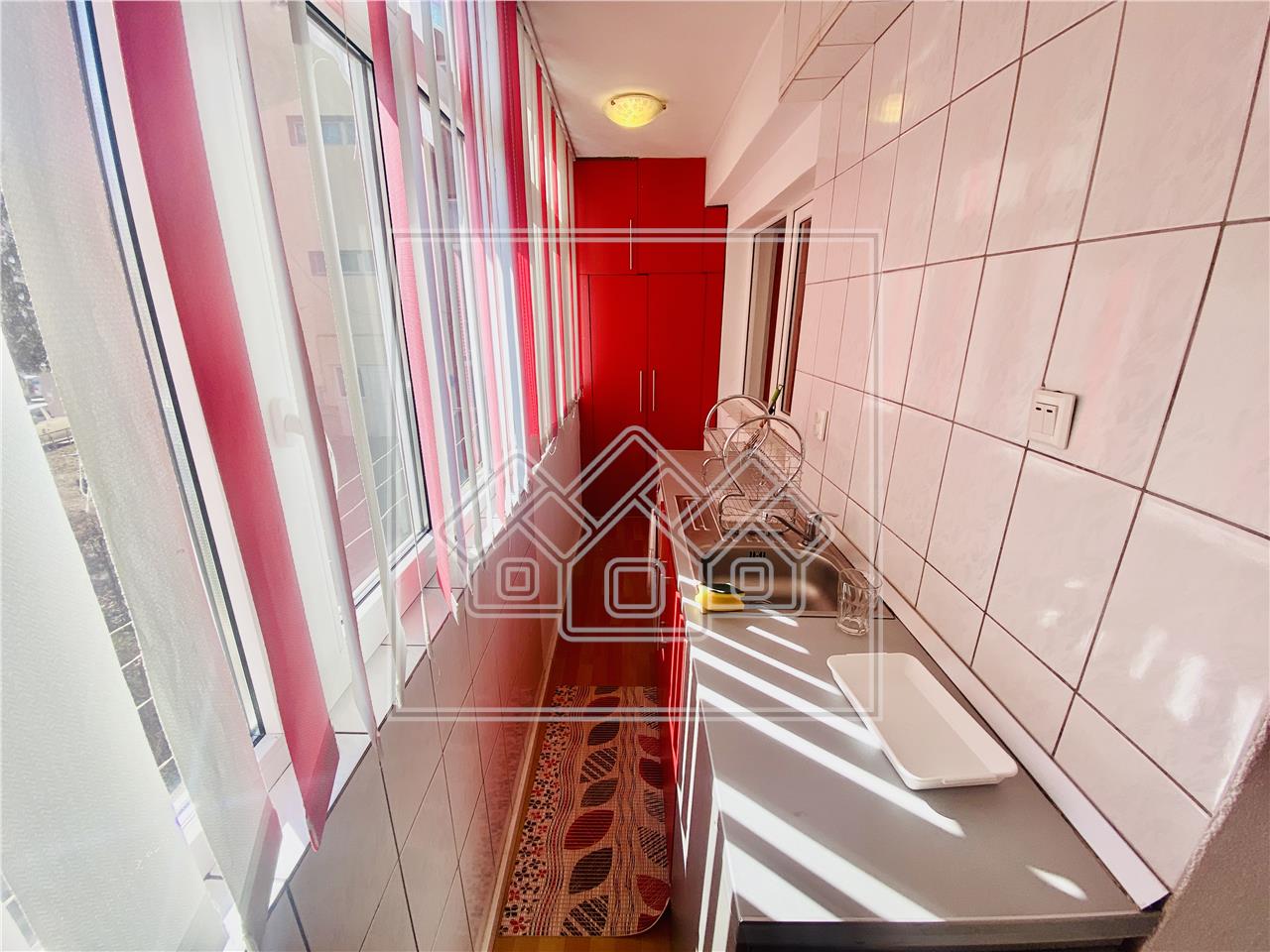 Wohnung zum Verkauf in Sibiu - 3 Zimmer, Balkon und Keller - Aurea Val