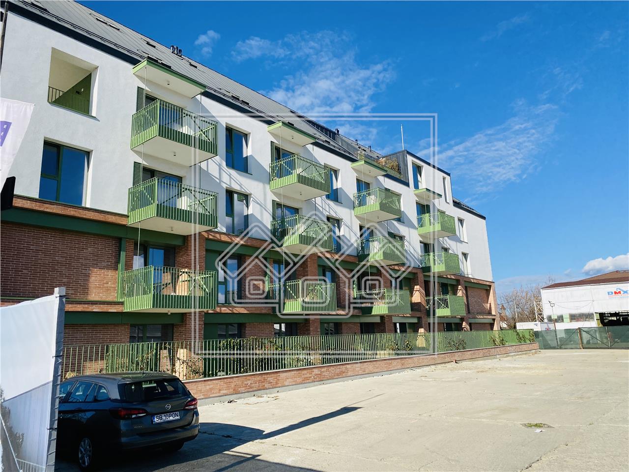 Apartment for sale in Sibiu - 4 rooms, 3 bathrooms and large terrace