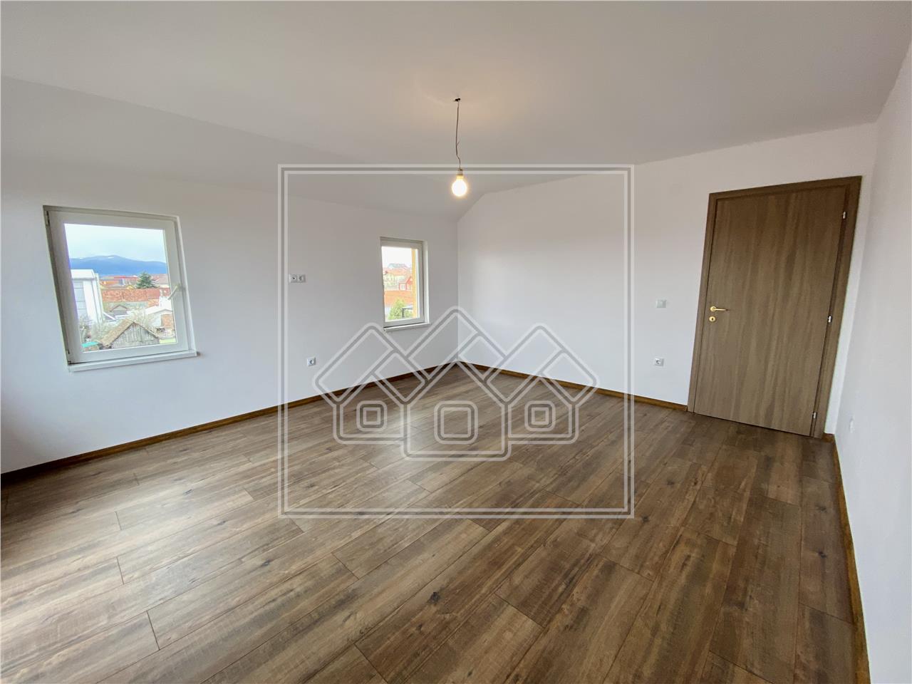 Apartament 3 rooms for sale in Sibiu - Turnisor area