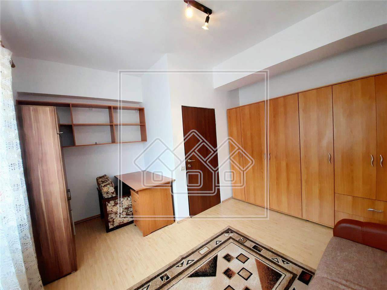 Apartment for rent in Sibiu - 3 rooms and balcony - Strand II area
