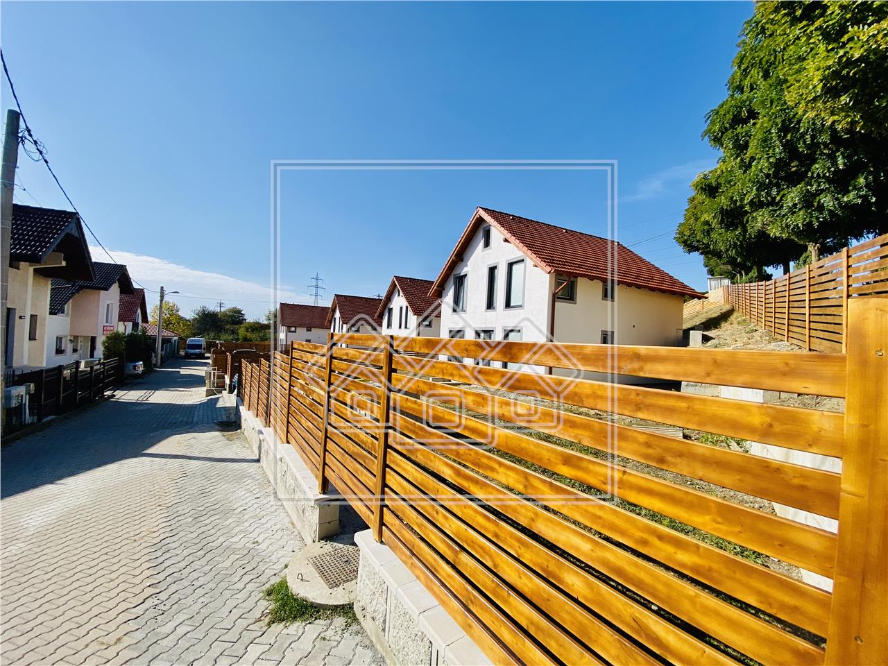 House for sale in Sibiu land of 778 sqm