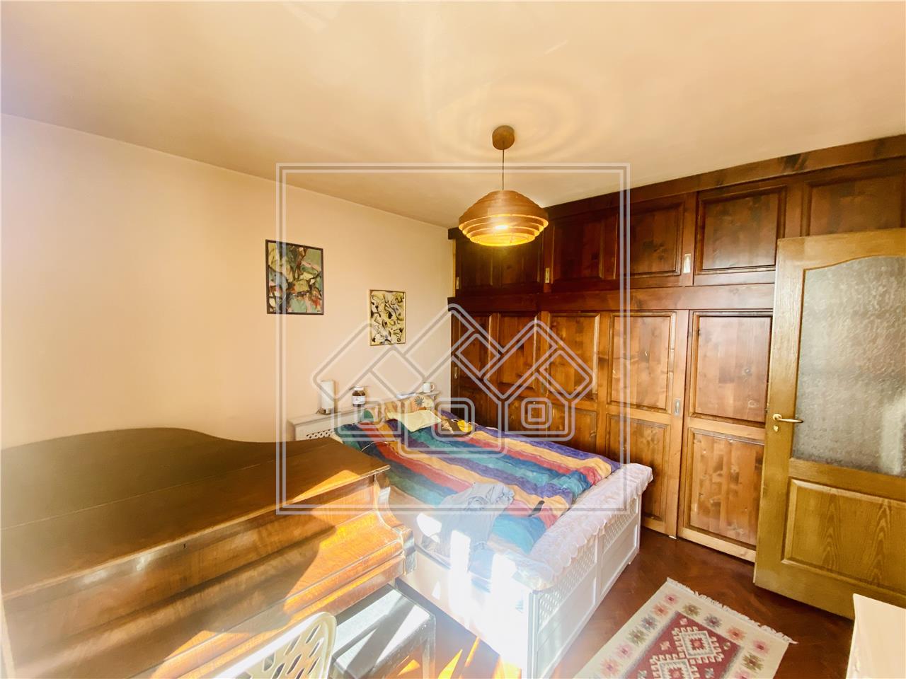 Apartament de vanzare in Sibiu - 3 camere si balcon -Zona Vasile Milea