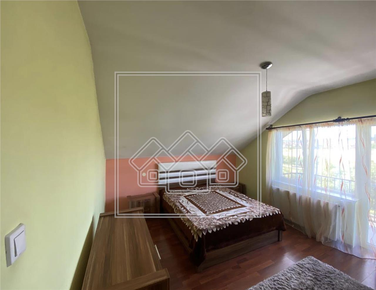 Apartament 3 camere de vanzare in Sibiu - decomandat- Terezian