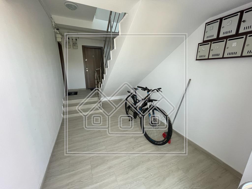 Apartament de vanzare in Sibiu - 3 camere - Gradina imprejmuita