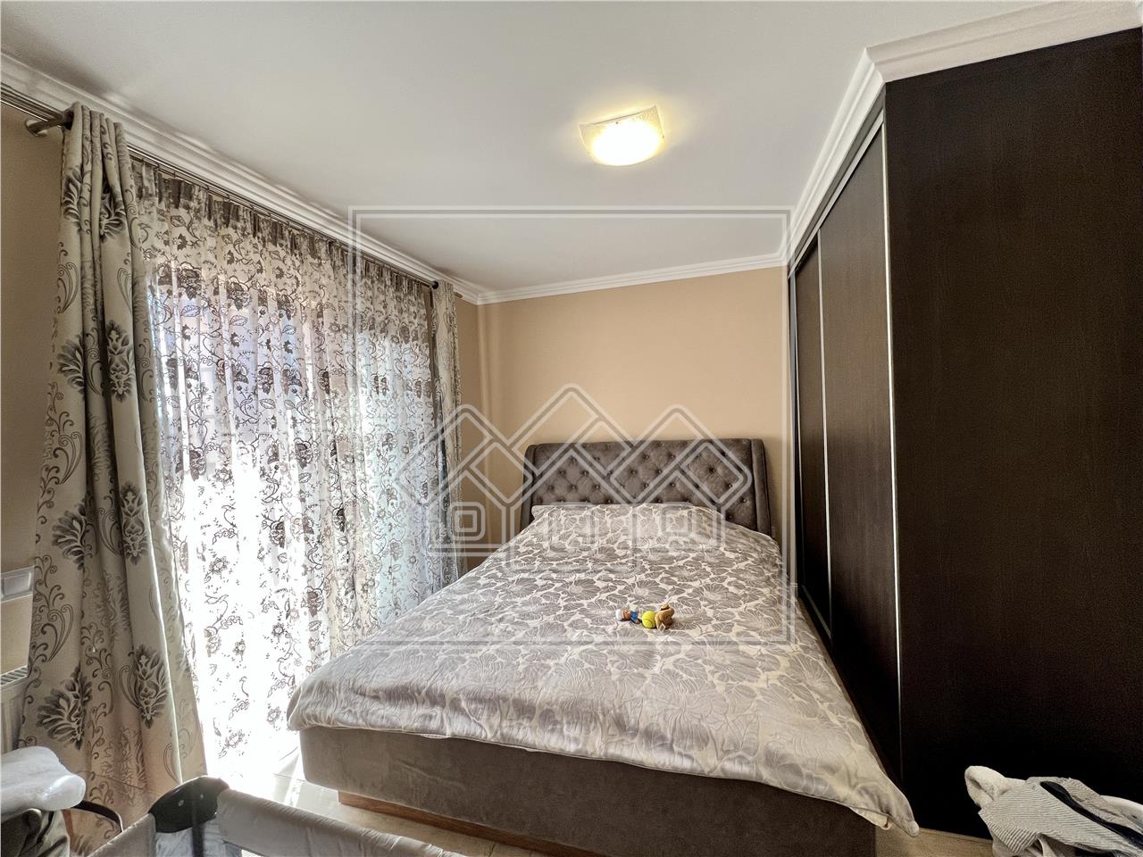 Wohnung zum Verkauf in Sibiu - 2 Zimmer und Balkon - 1/3 Etage - Valea
