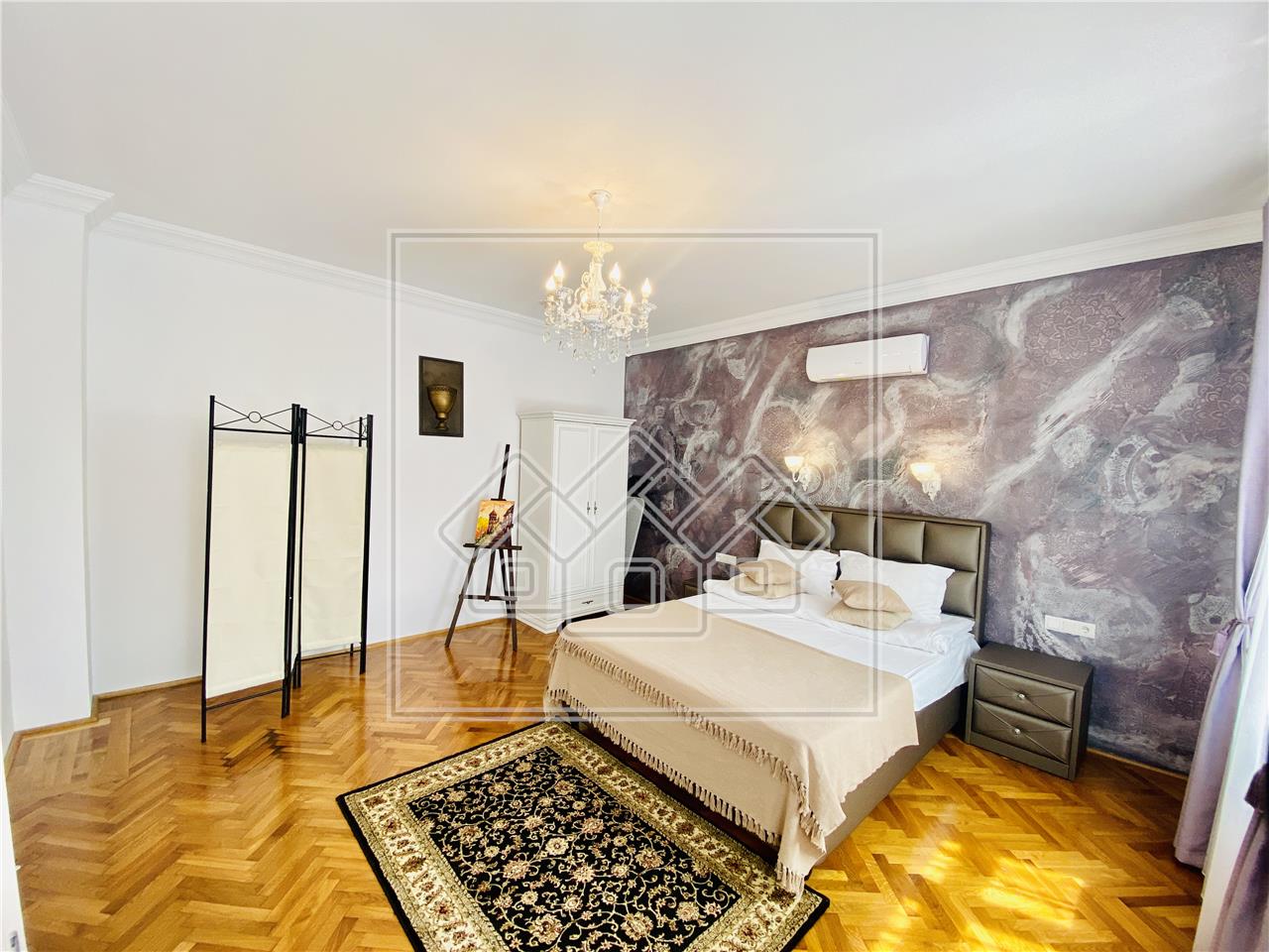 Apartament de vanzare in Sibiu - 118 mp utili - Pretabil investitii