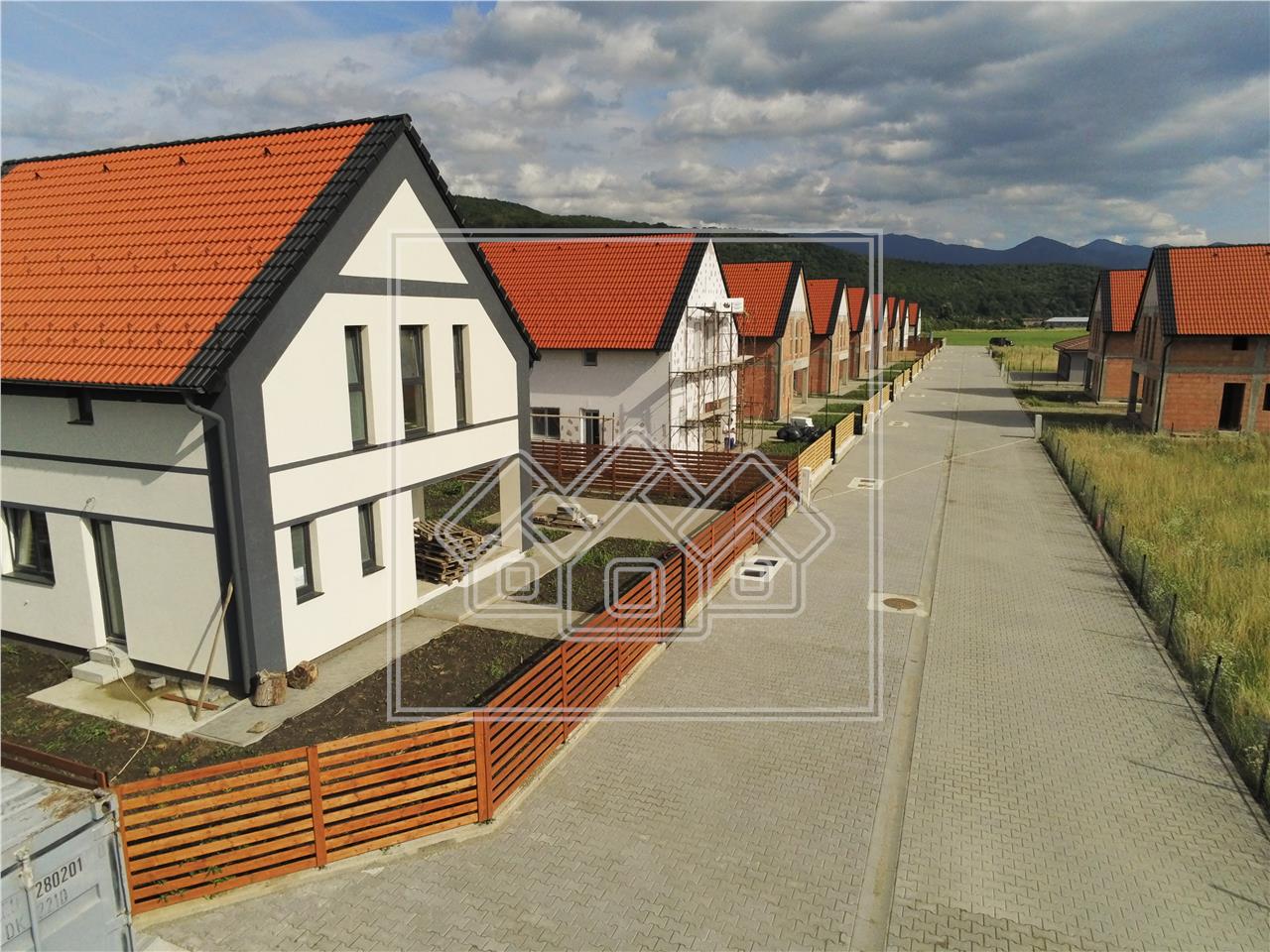 Casa de vanzare in Sibiu, la cheie, constructie noua, intabulata