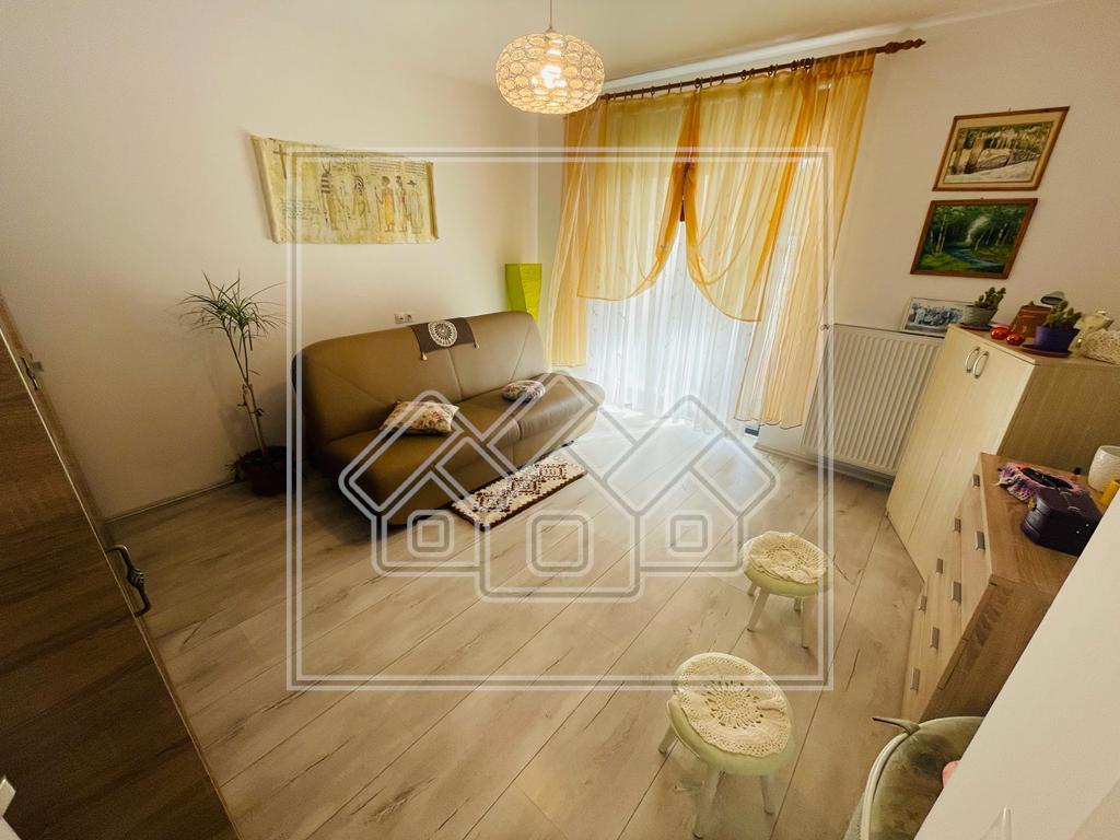 Apartament de vanzare in Sibiu - 3 camere - Gradina - Pictor Brana