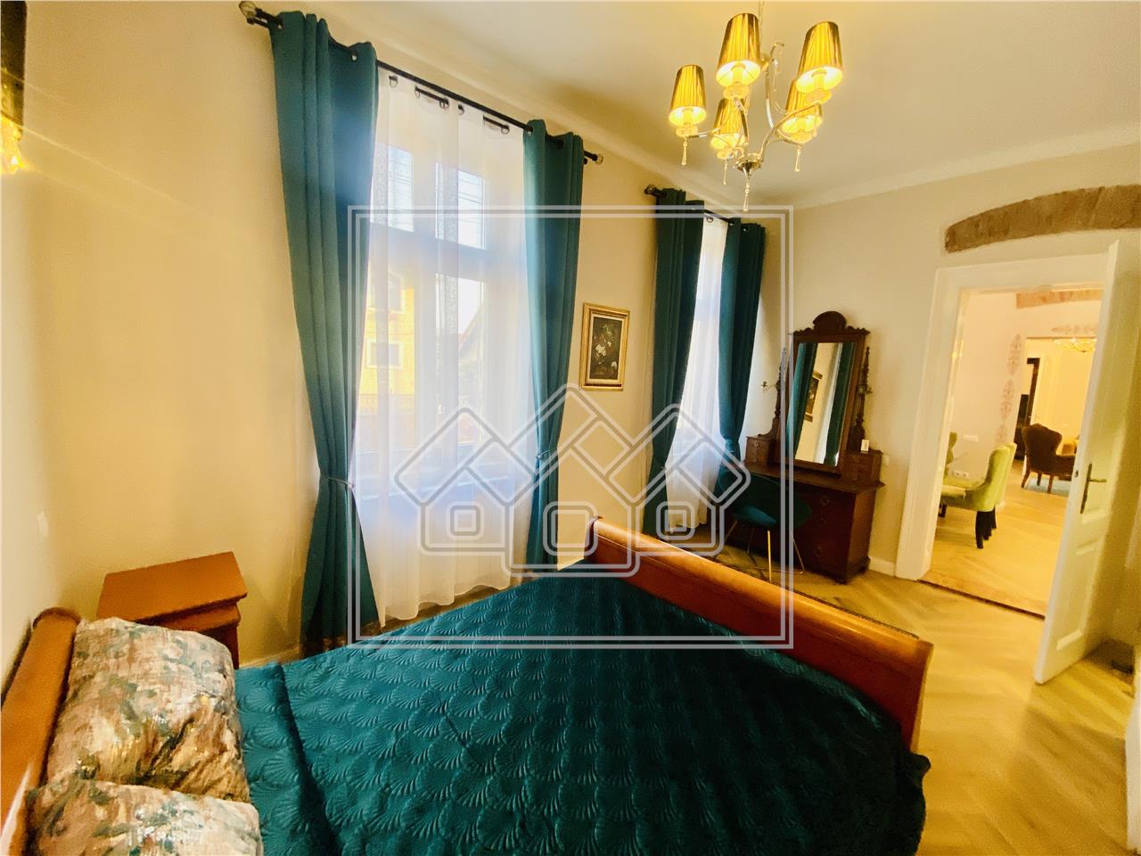 Apartament de inchiriat in Sibiu - la casa - 85 mp utili - Piata Cluj